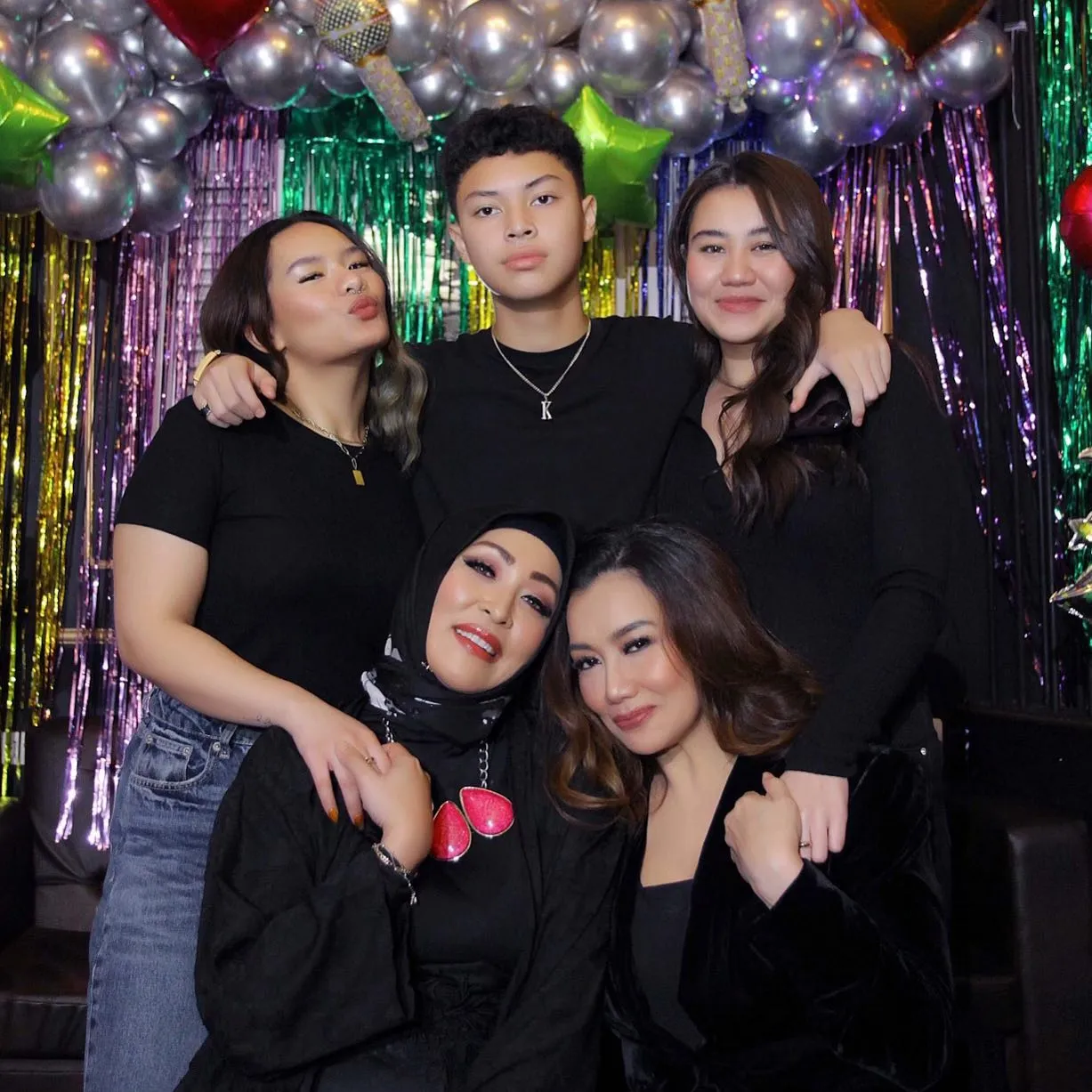 (credit: instagram/angelinasondakh09)