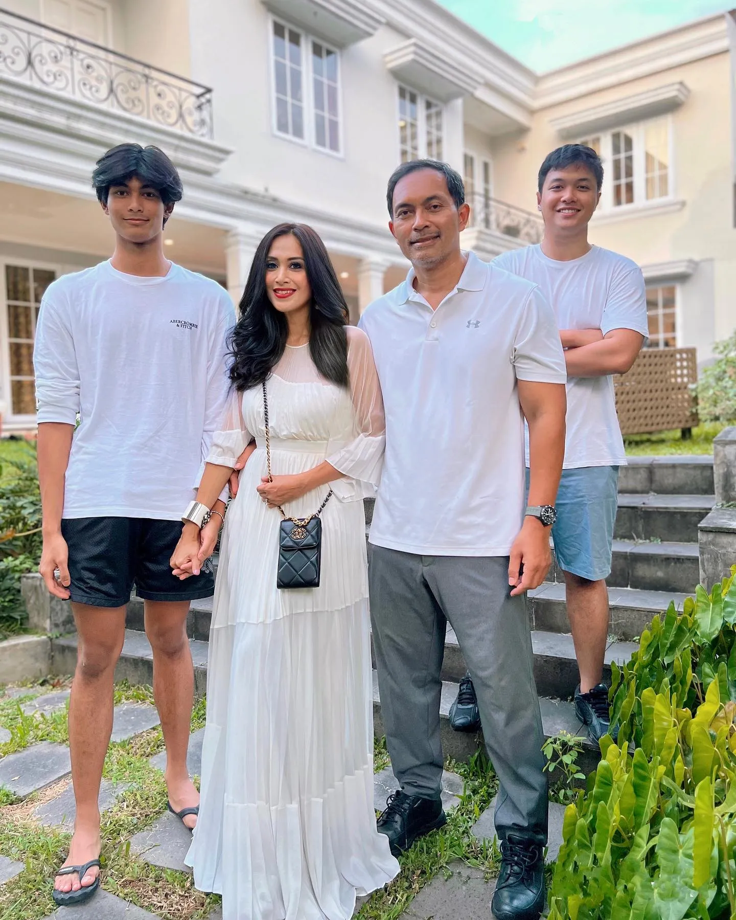 (credit: instagram/dps_diahpermatasari)