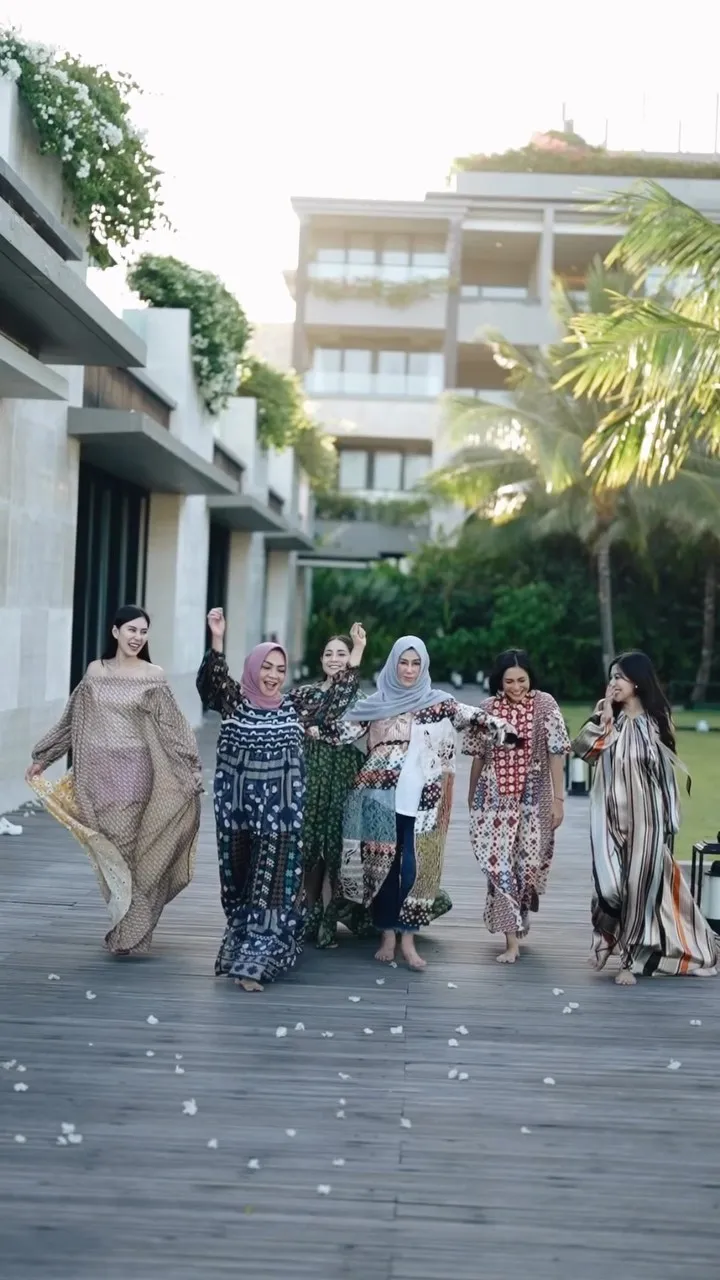 (credit: instagram/syahnazs)