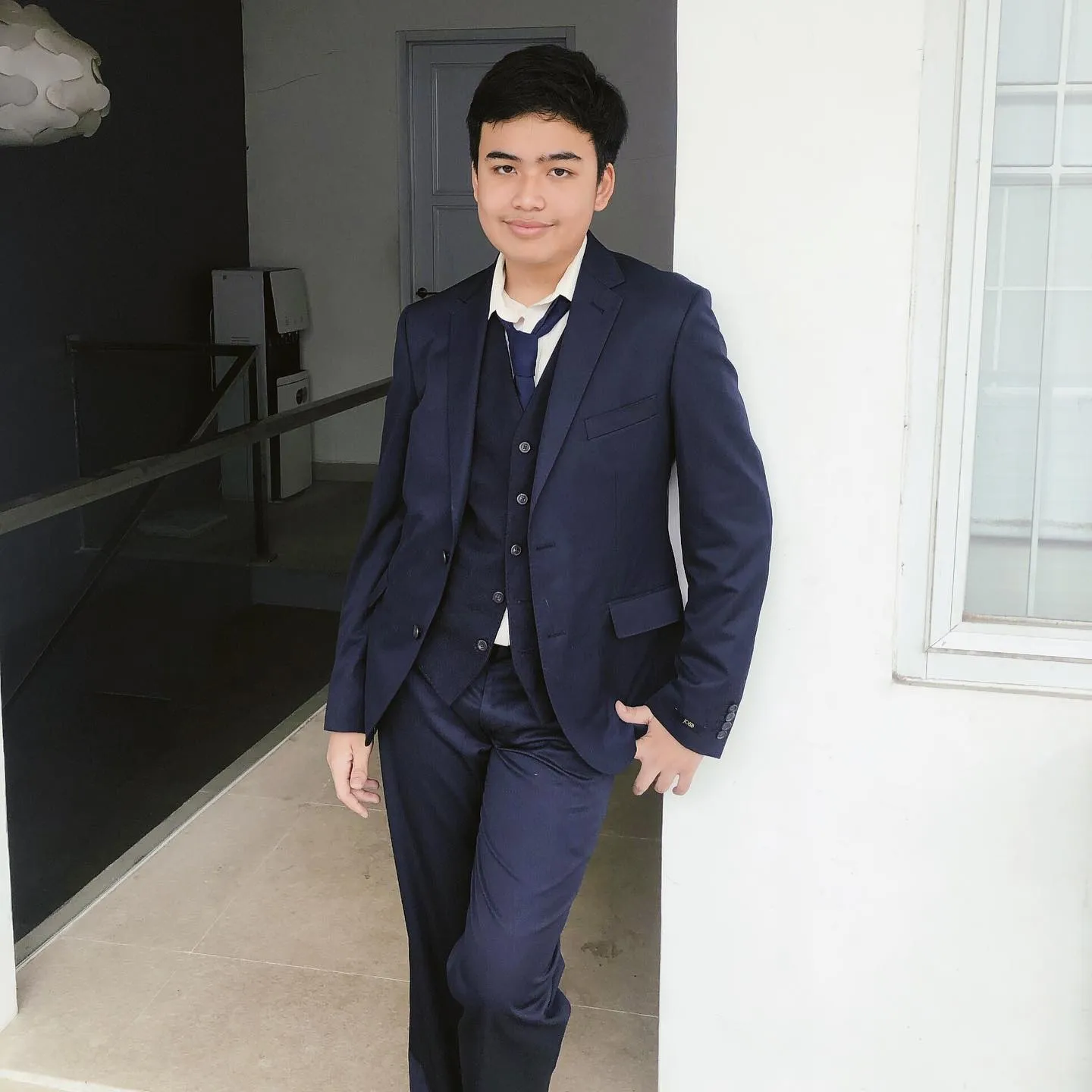 (credit: instagram/tengku_keanu)