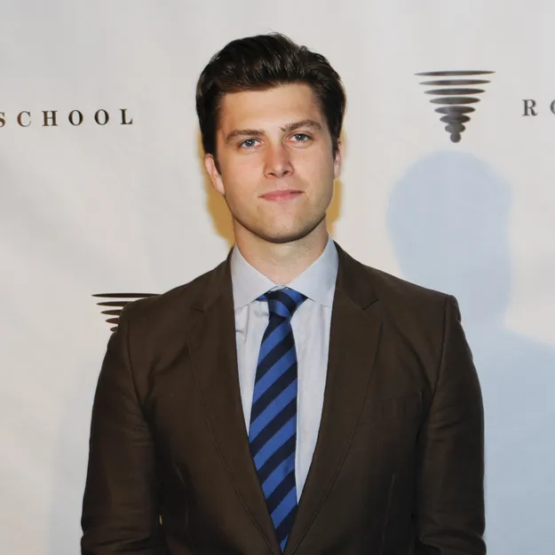 Colin Jost, pria yang dikabarkan menjalin hubungan dengan Scarlett Johansson © Pinterest.com