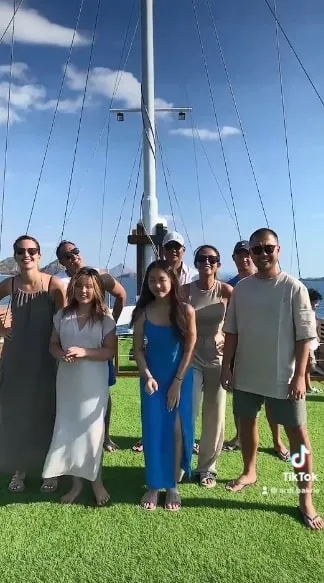 (credit: instagram/ardibakrie)