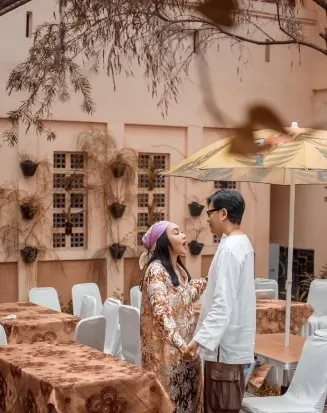 (credit: instagram/dewigita01)