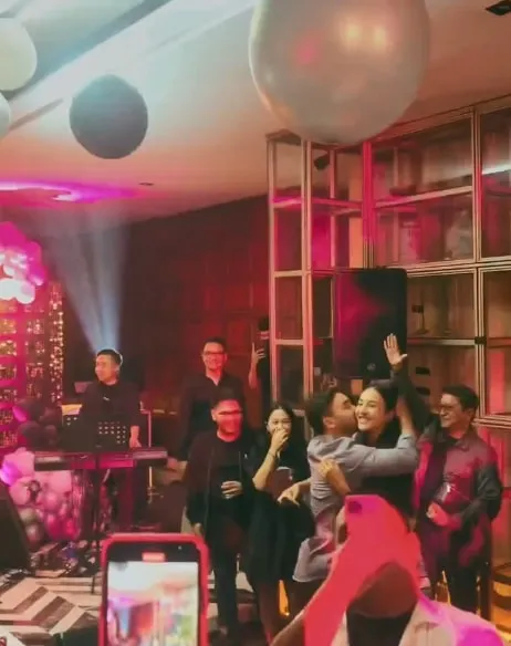 (credit: instagram/anyageraldine)