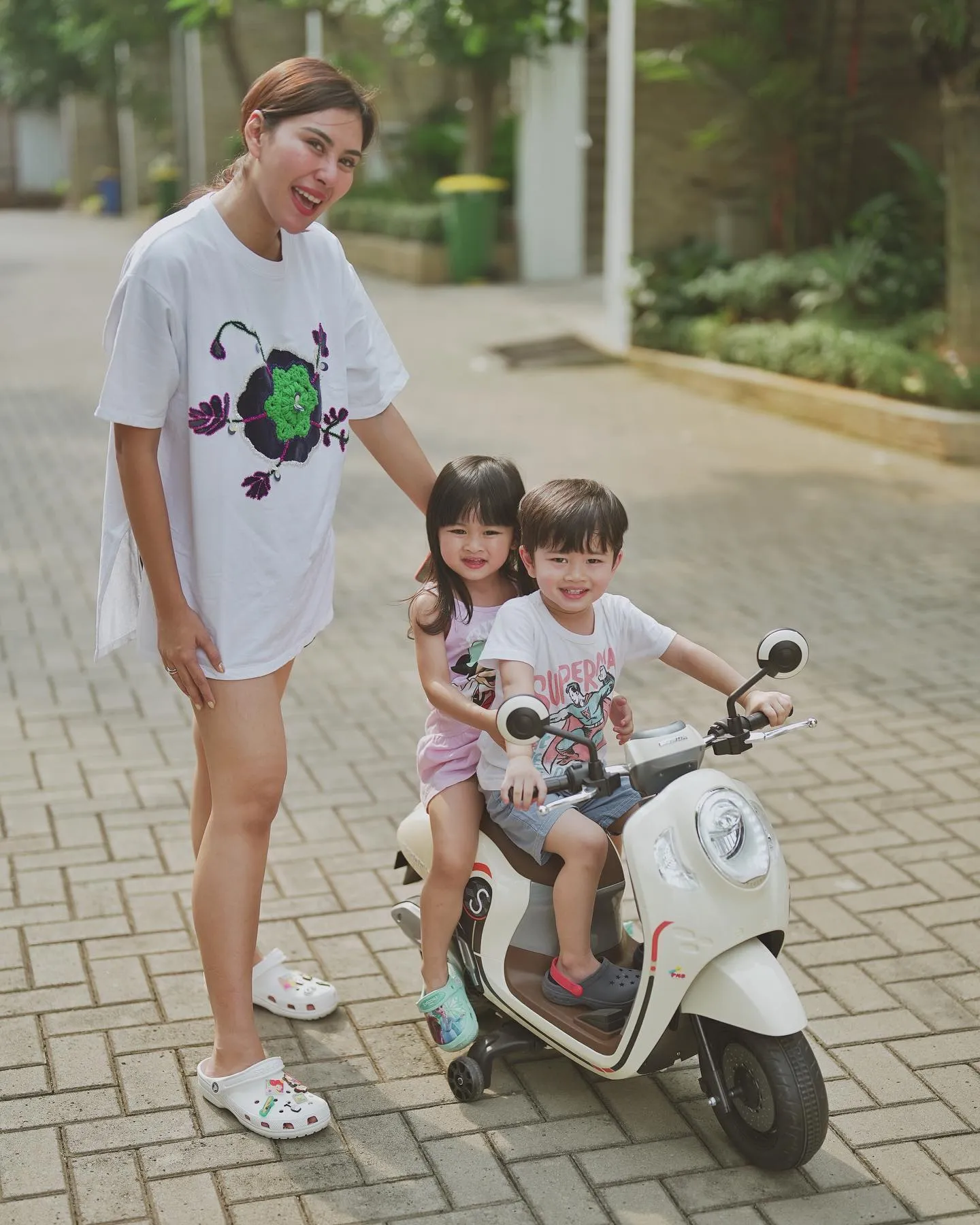 (credit: instagram/syahnazs)