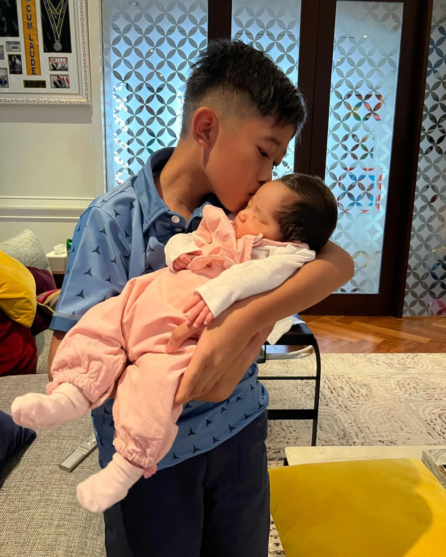 (credit: instagram/ruby_26)