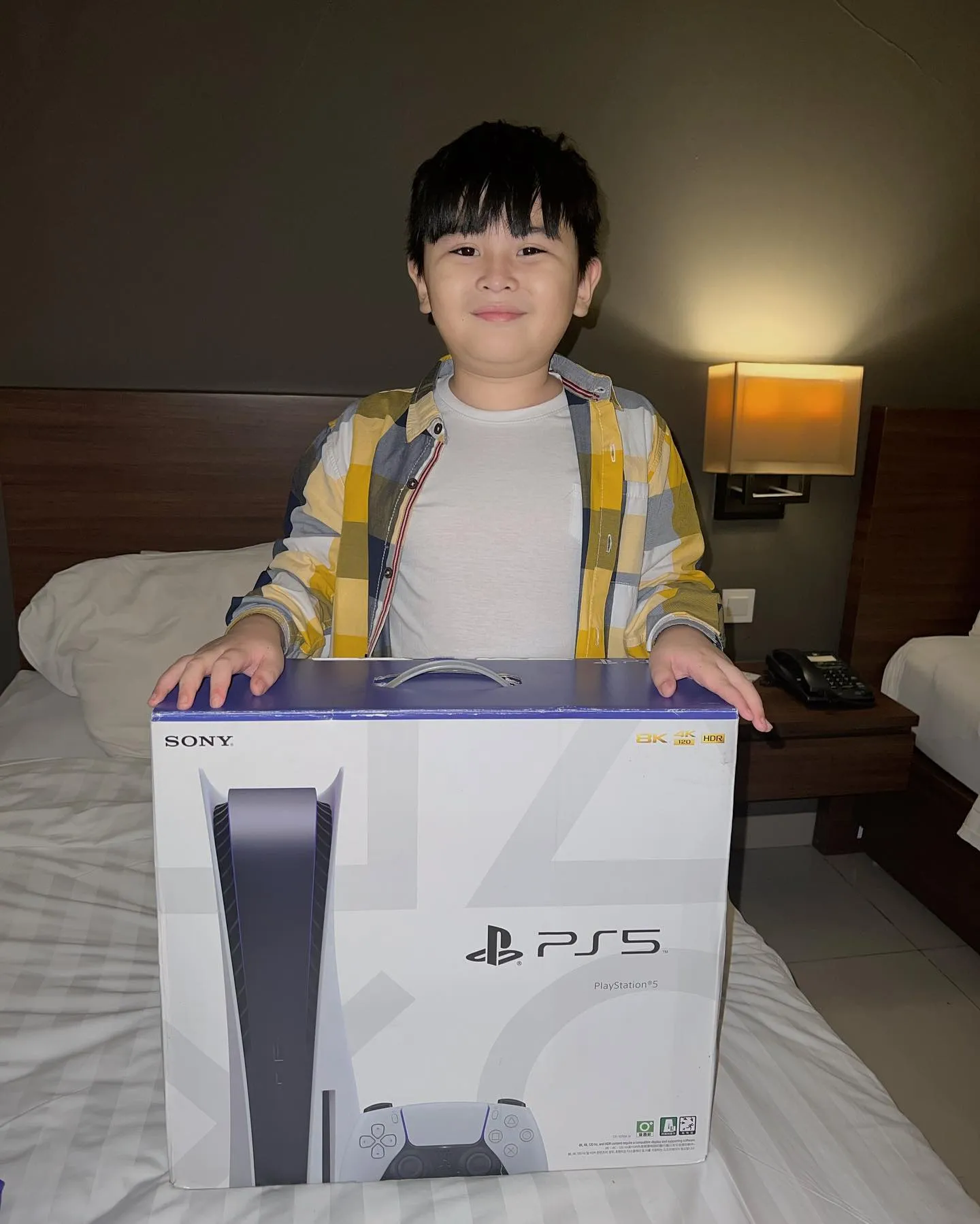 (credit: instagram/ivander_haykall)