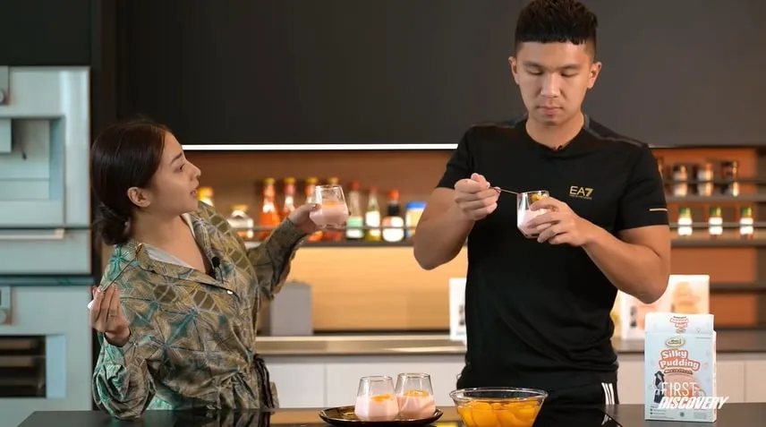 (credit: Youtube Nikita Willy Official)