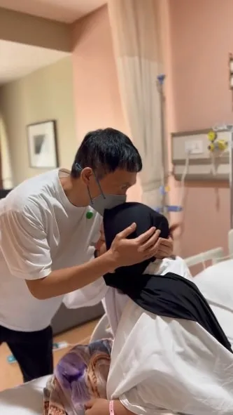 (credit: instagram/melly_goeslaw)