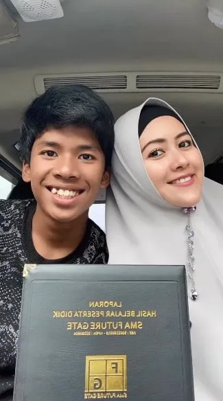 (credit: instagram/meggywulandari_real)