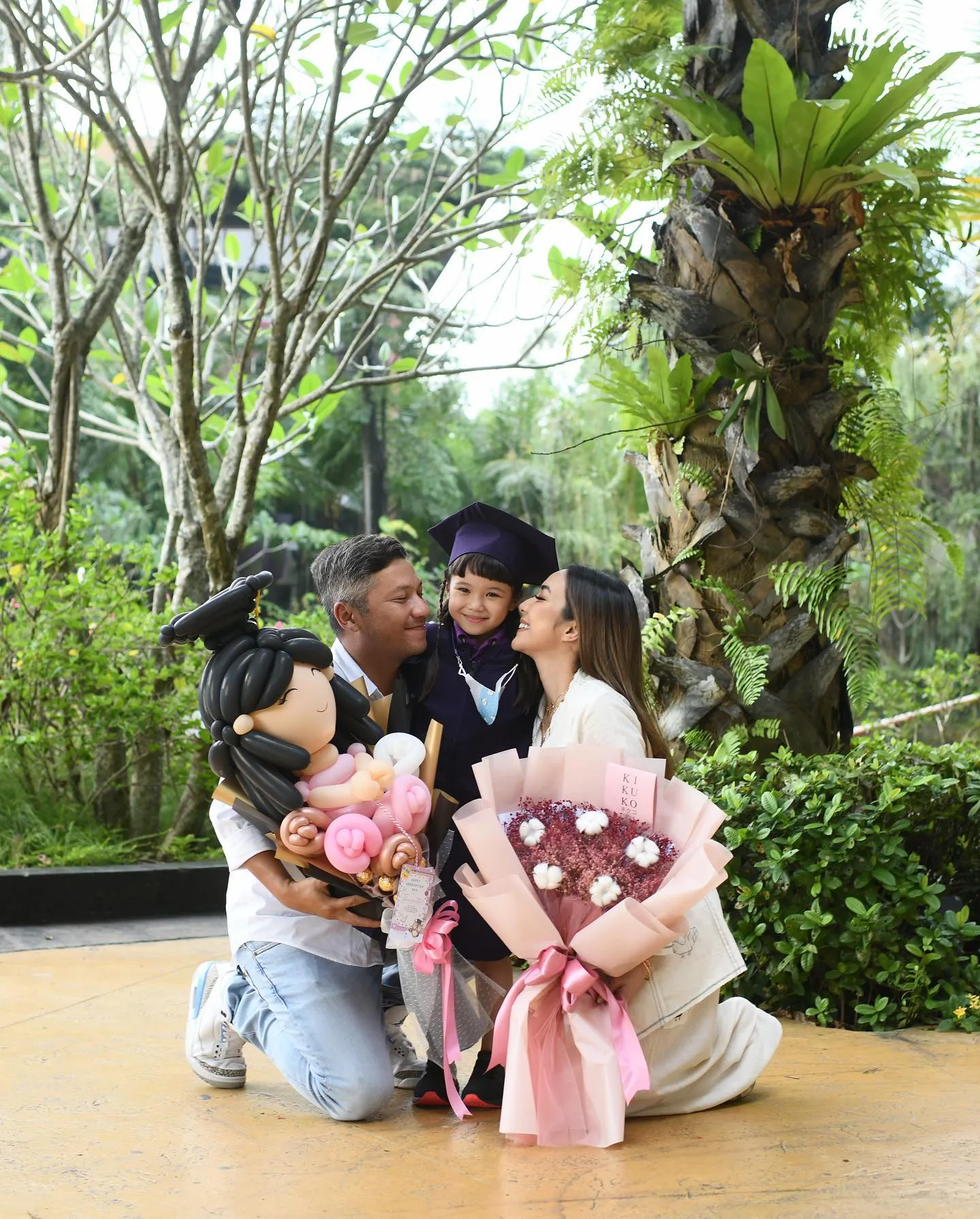 (credit: instagram/gisel_la)