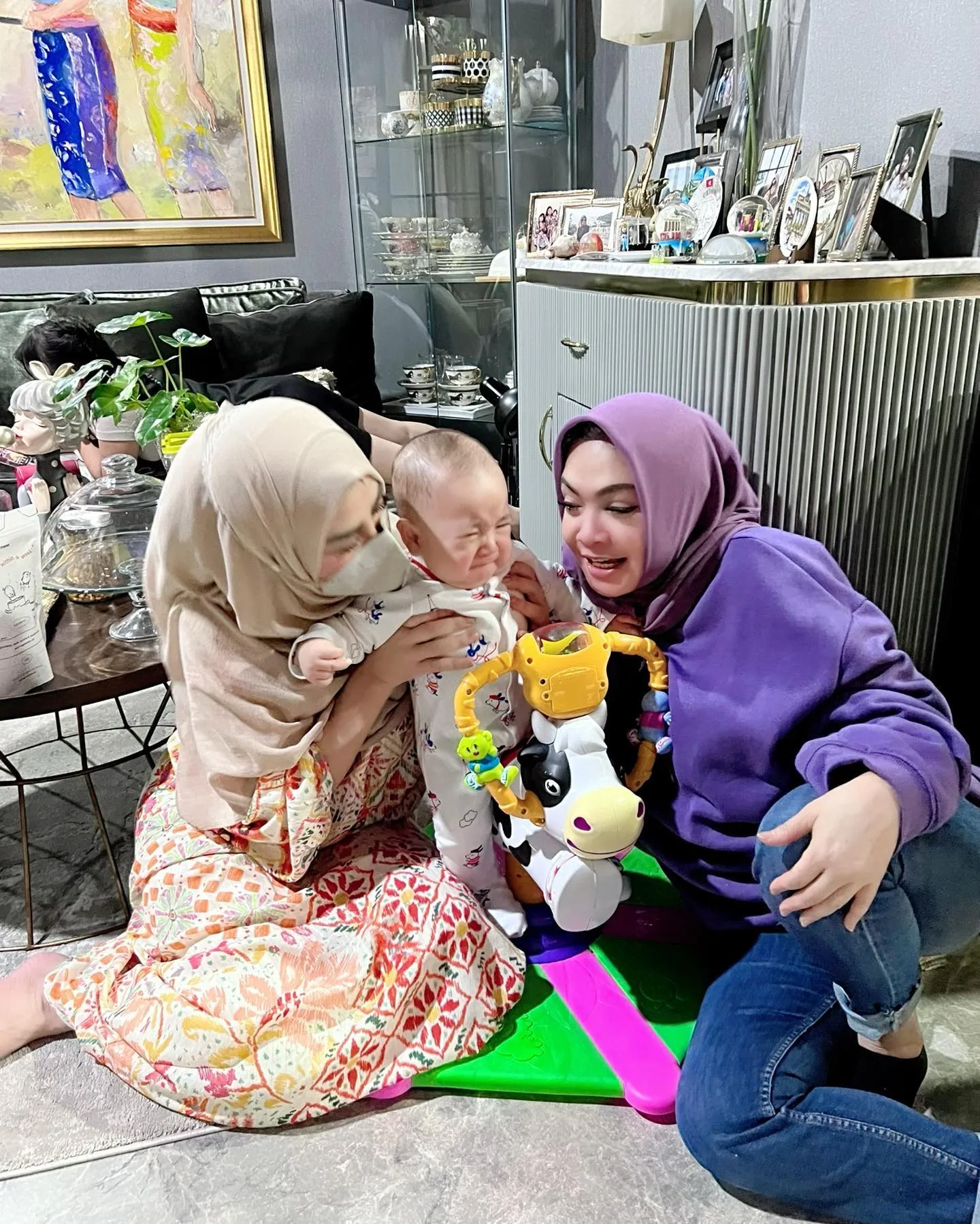 (credit: instagram/rieta_amilia)