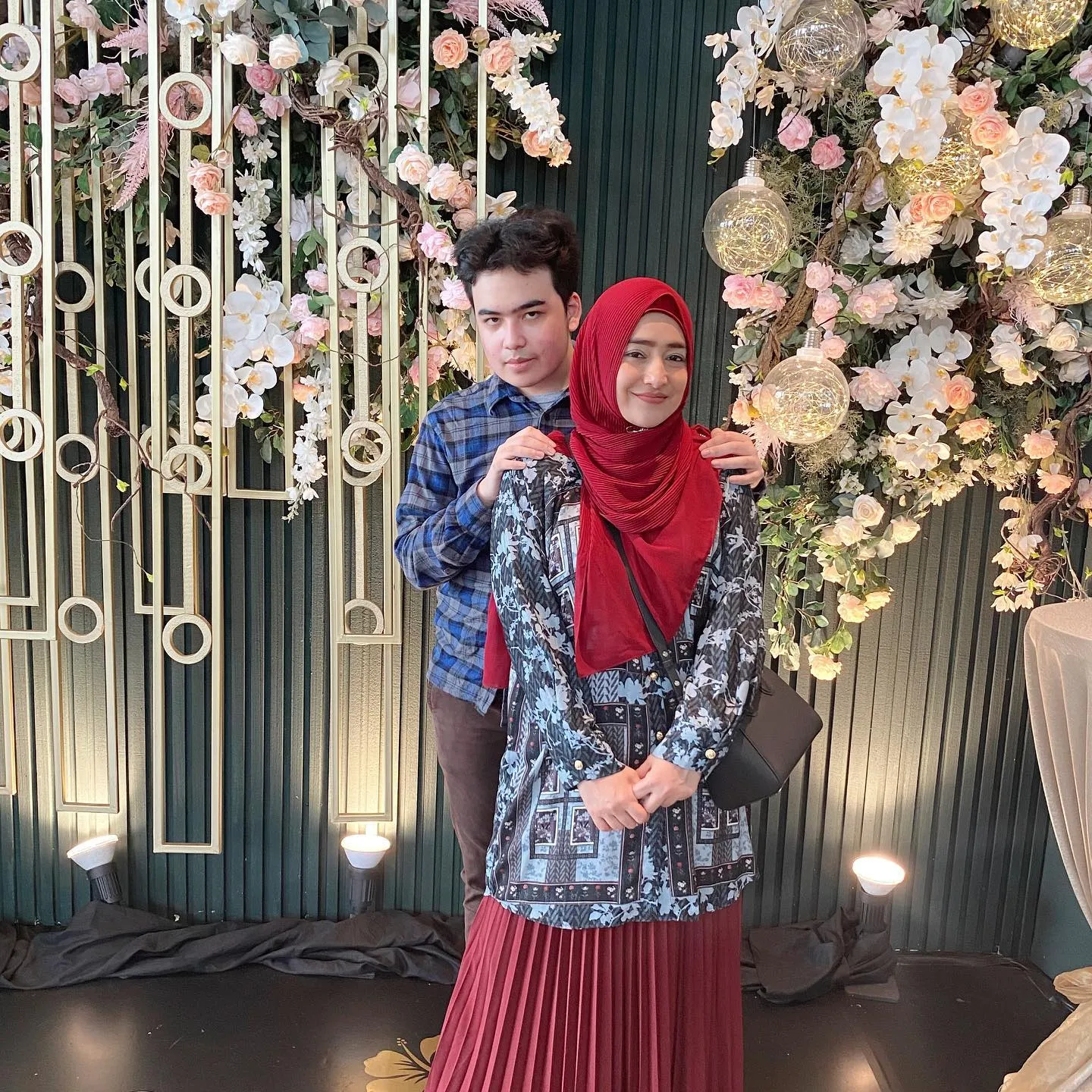 (credit: instagram/cindyfatikasari18)