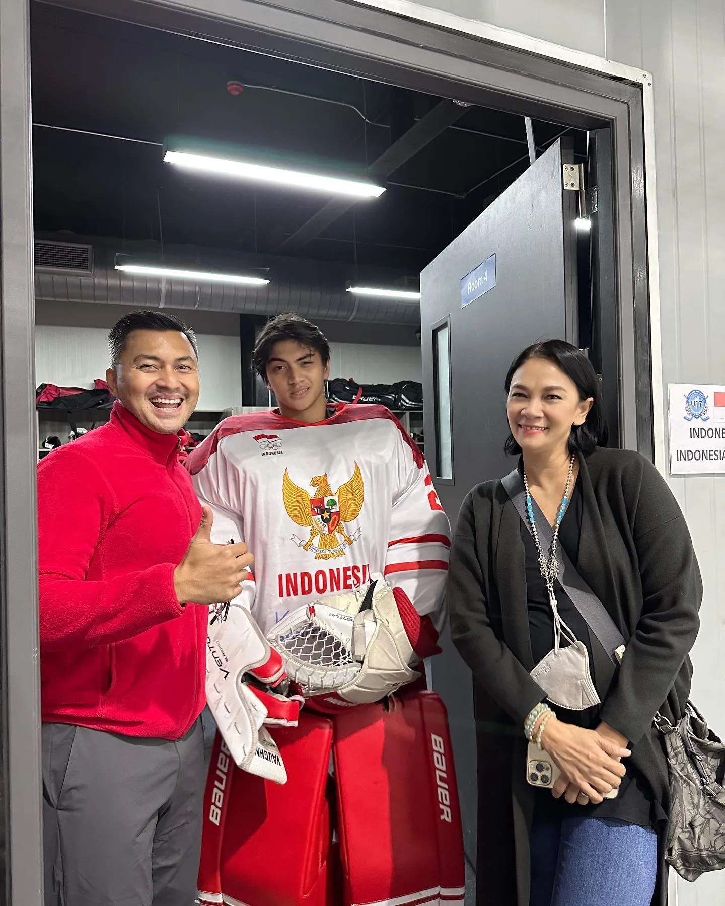 (credit: instagram/bu_deedee)