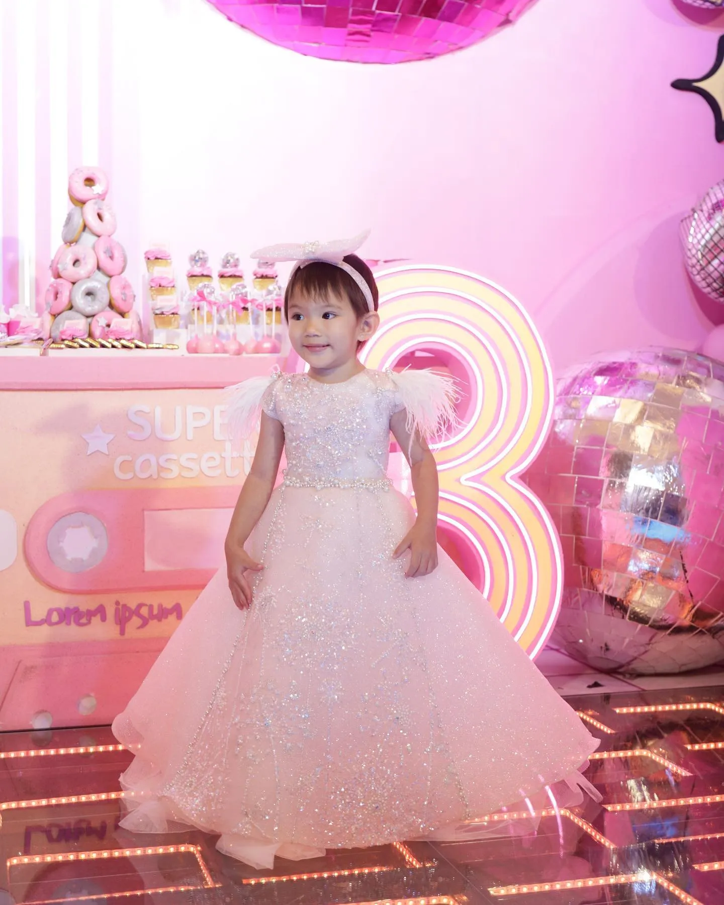 (credit: instagram/missclaireherbowo)