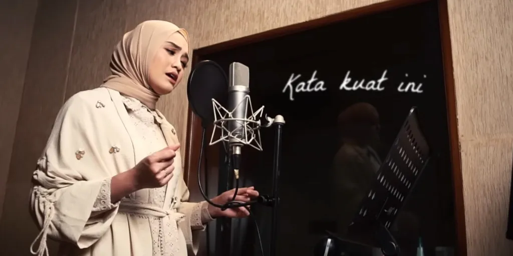 Salma Salsabil - Menghargai Kata Rindu
