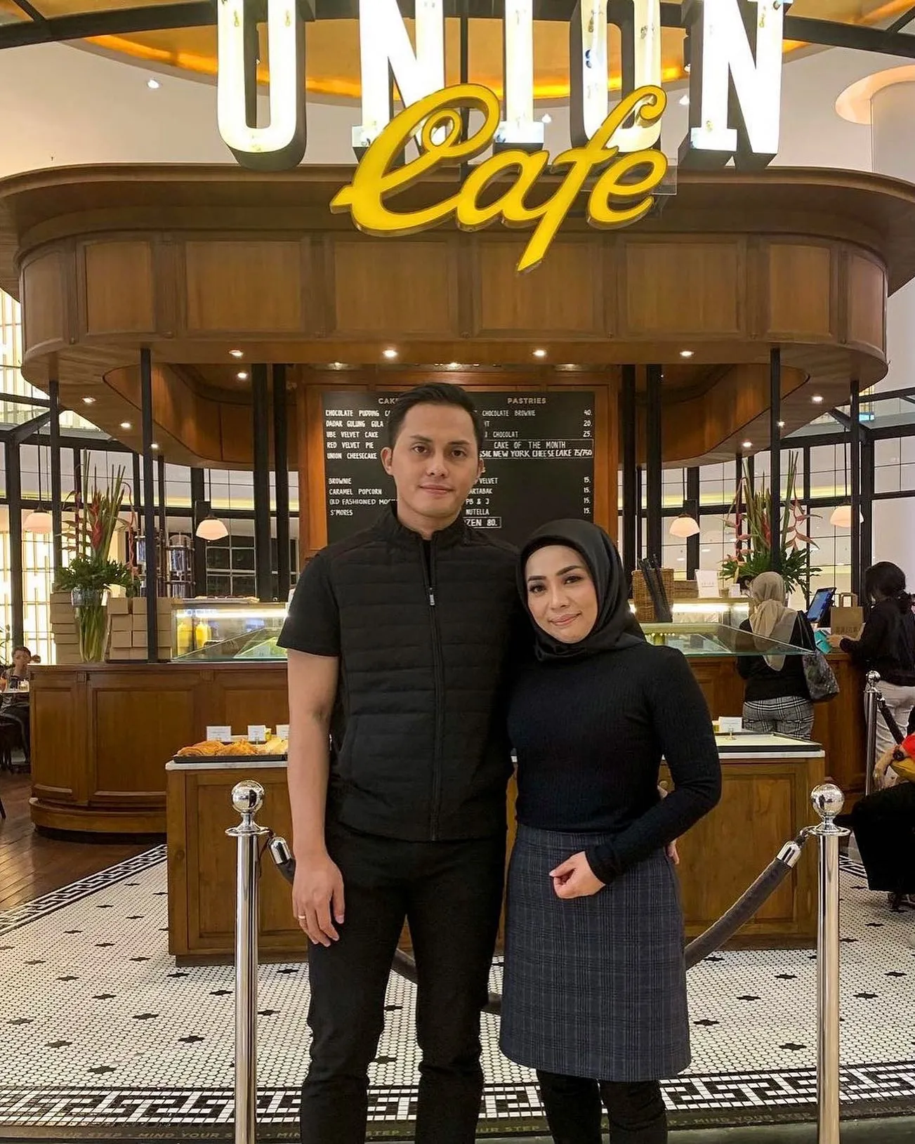 (credit: instagram/muzdalifah999)