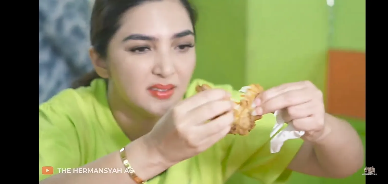 (credit: Youtube The Hermansyah A6)