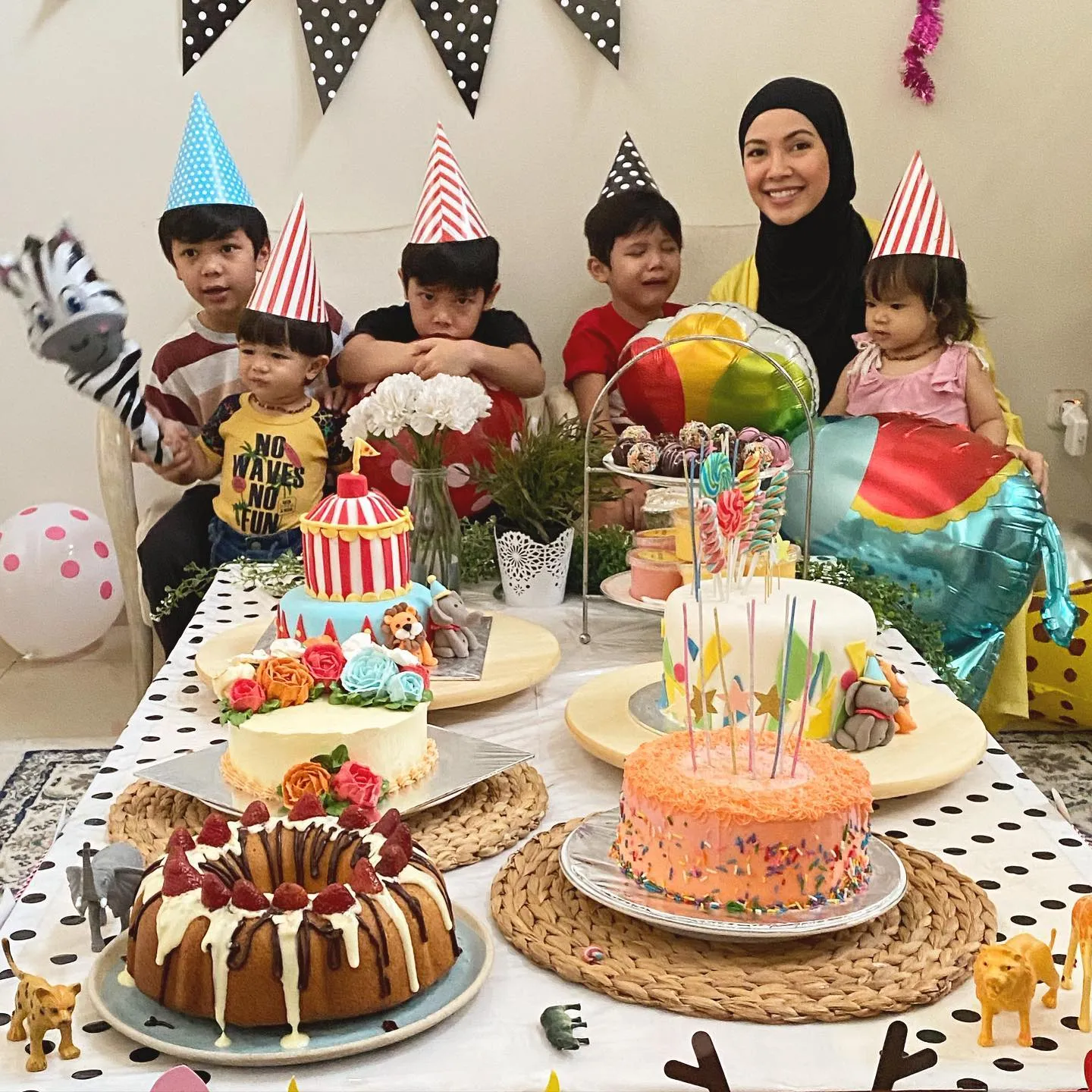 (credit: instagram/ratnagalih)