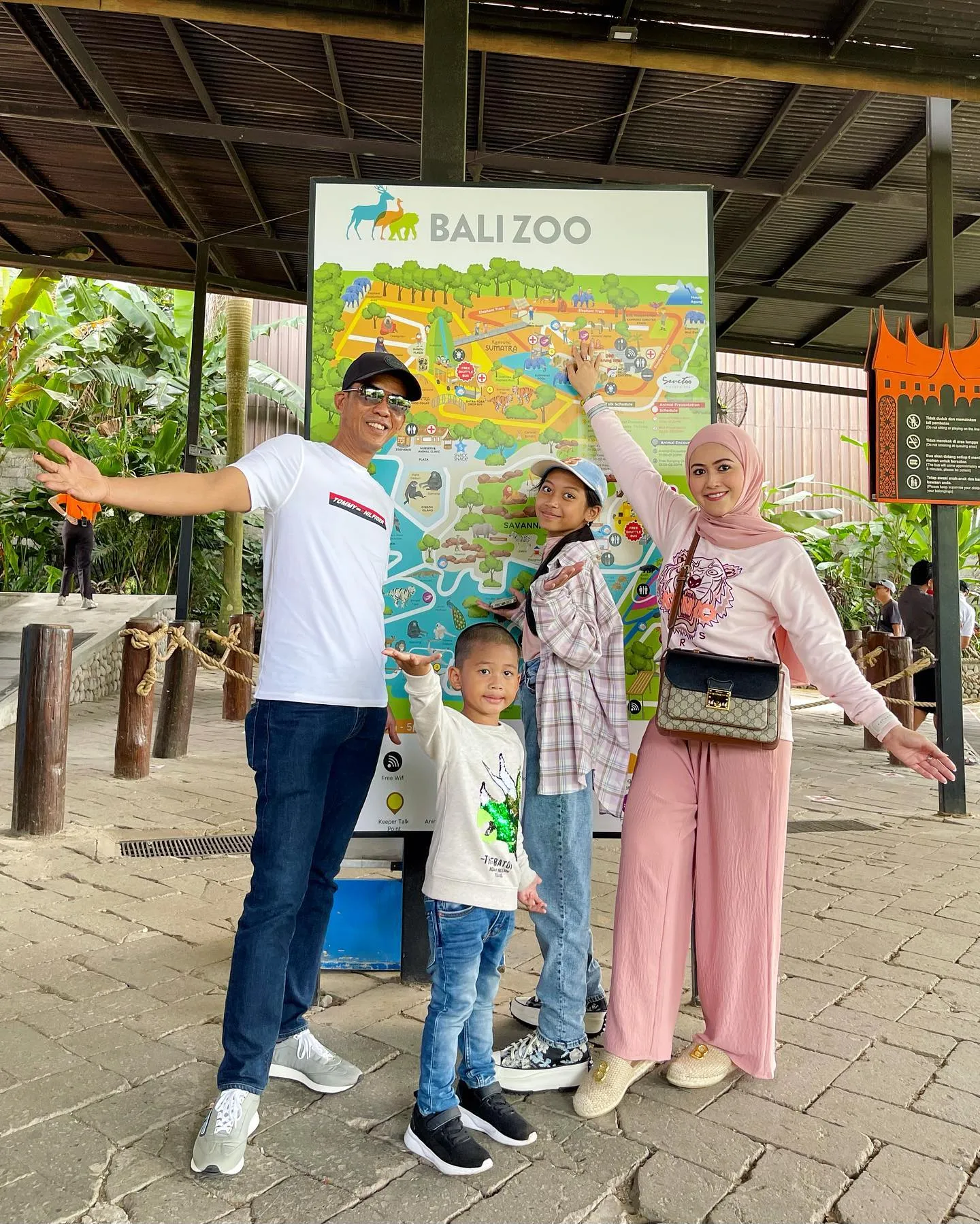 (credit: instagram/meggywulandari_real)