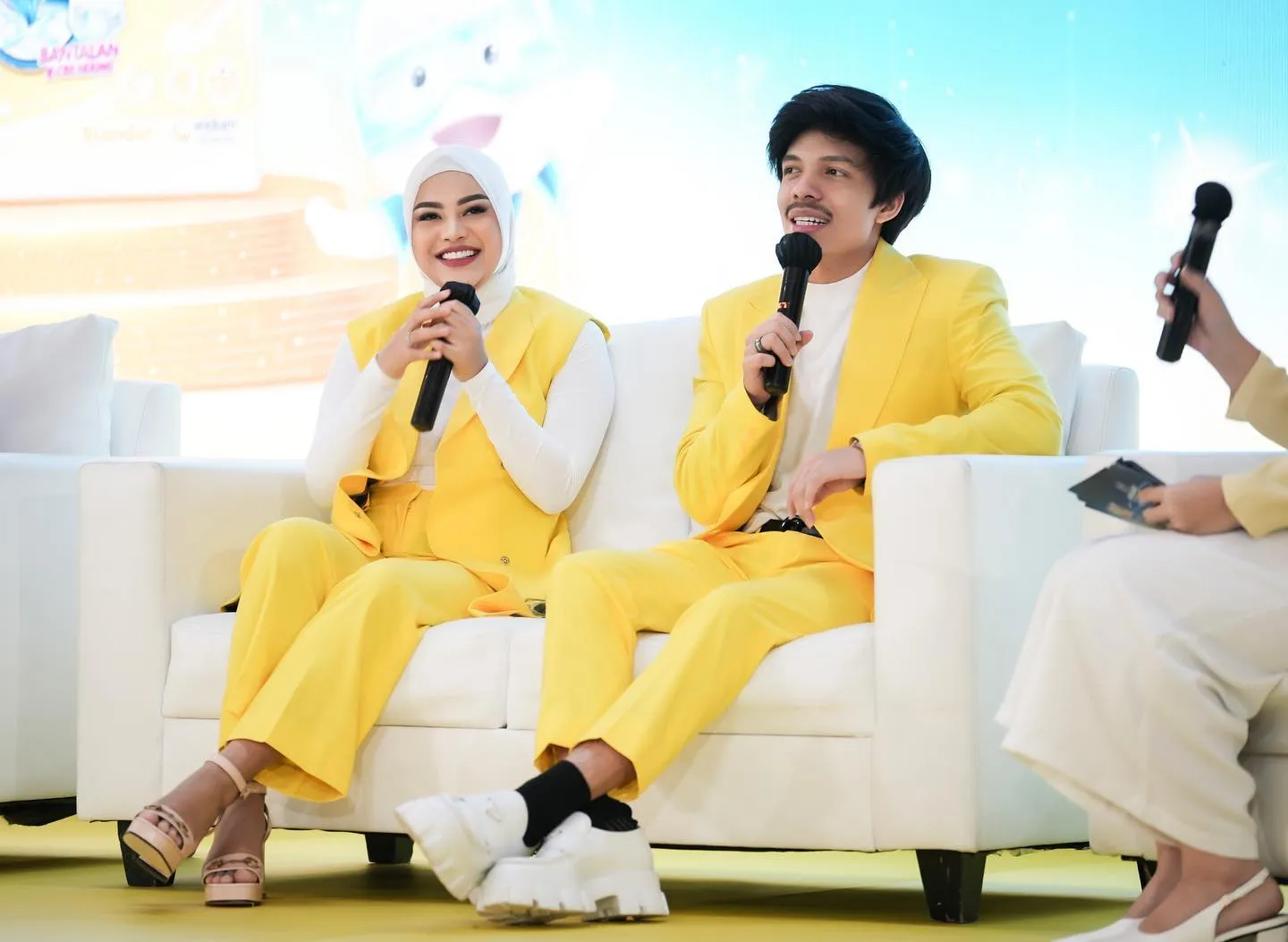 (credit: instagram/aurelie.hermansyah)