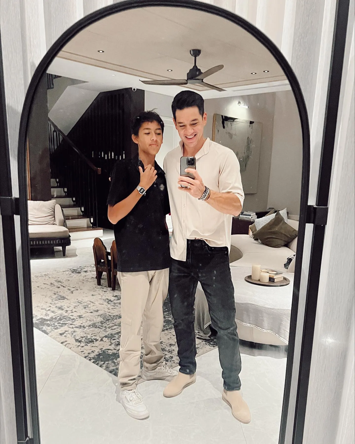 (credit: instagram/andrew.white._)