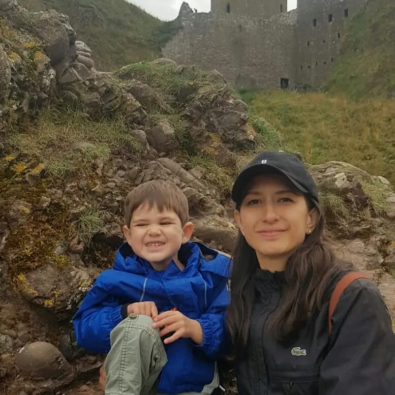 (credit: instagram/dewibeck)