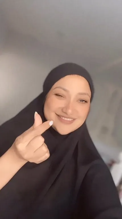 (credit: instagram/raazharita)