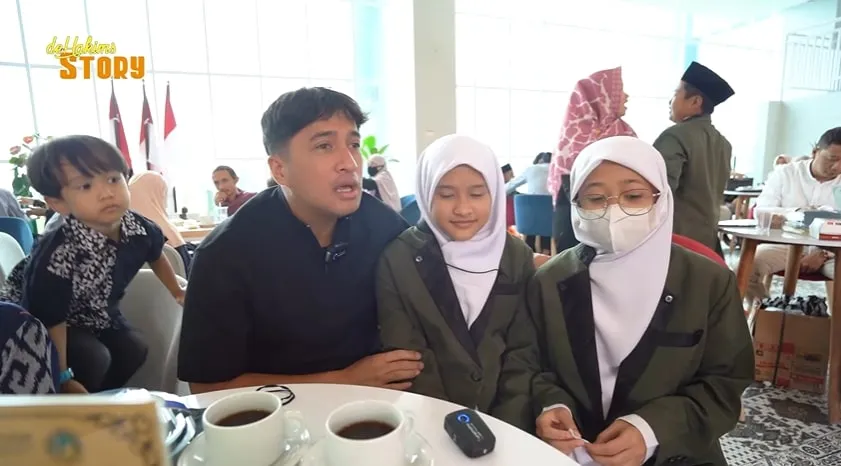 (credit: Youtube De Hakims)