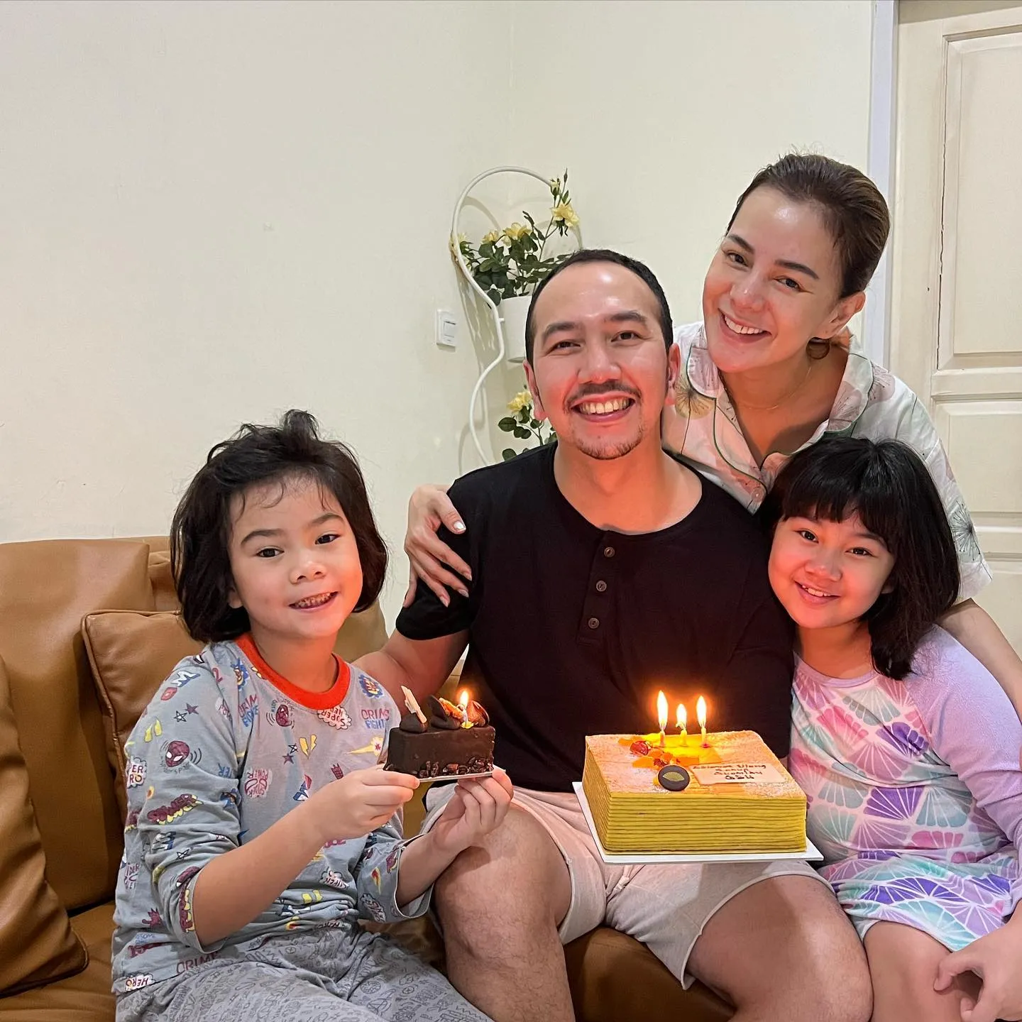 (credit: instagram/astridtiar127)