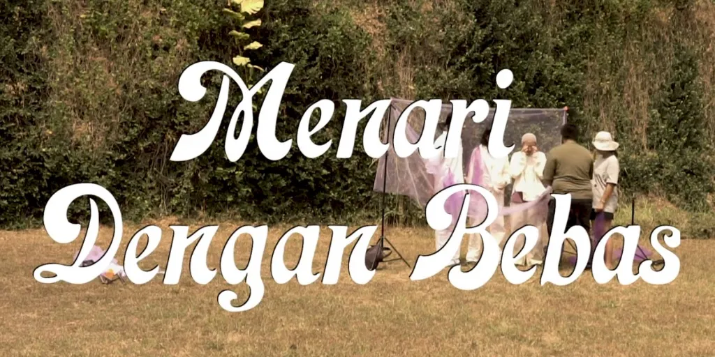 Biru Baru feat. Feby Putri - Menari Dengan Bebas