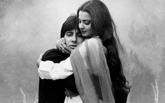 Rekha dulu dikenal sebagai selingkuhan Amitabh Bachchan ©scoop.it