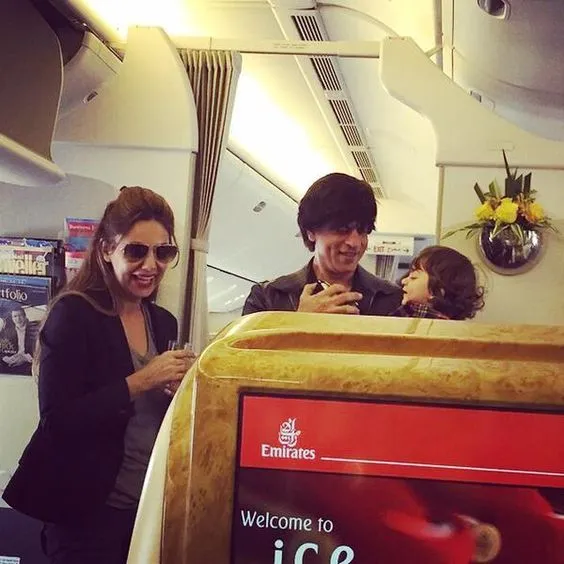 AbRam bikin SRK dan Gauri makin dekat ©india.com