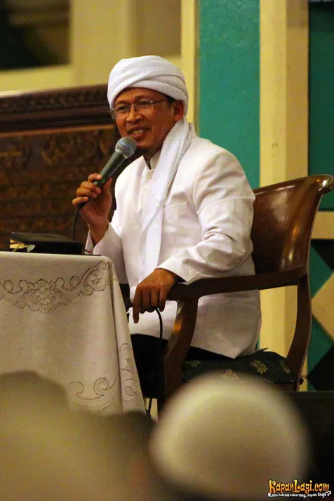 Aa Gym mengisi tausiah Tabligh Akbar Global TV