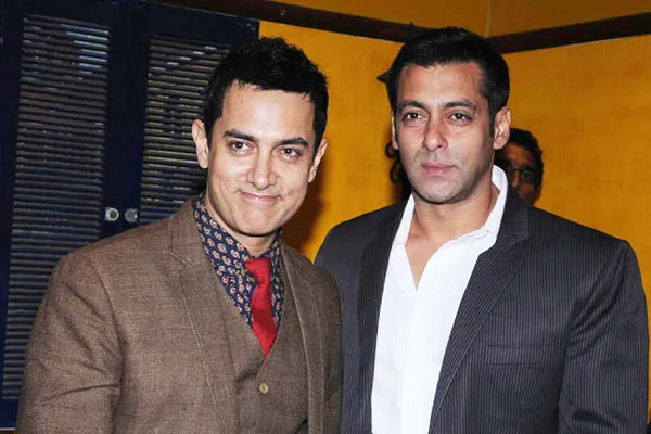 Aamir Khan menangis karena sudah bertengkar dengan Salman Khan. ©iluvcinema.in