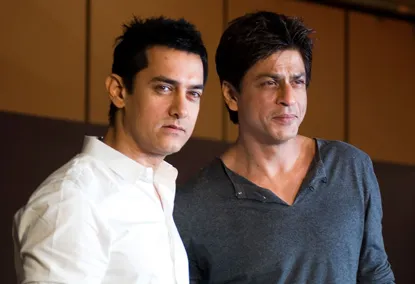 Kali ini, Shahrukh harus mengalah kepada Aamir. @fillum