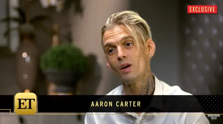 Penampilan baru Aaron yang makin kurus kering © Entertainment Tonight