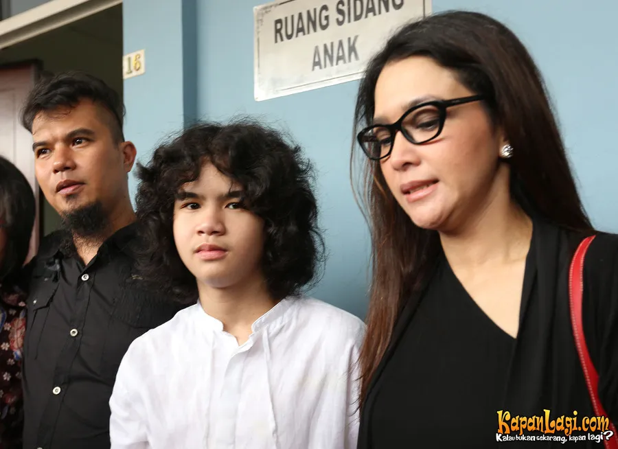 AQJ mengingikan kedua orang tuanya untuk rujuk.