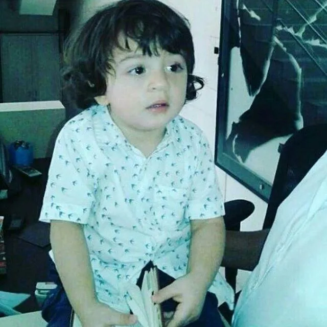 AbRam lagi memandang apa sih? ©pinkvilla