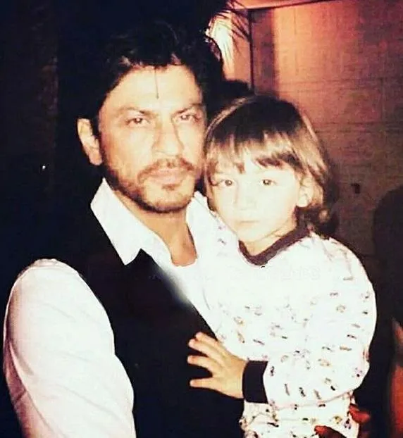 AbRam makin tirus, kenapa ya? ©pinkvilla