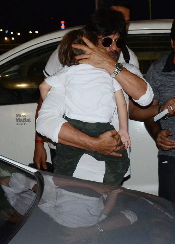 Shahrukh dan AbRam yang ketiduran, manis ©missmalini