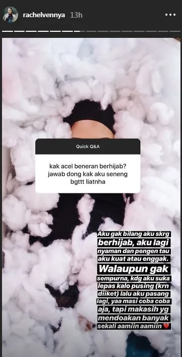© Instagram/rachelvennya
