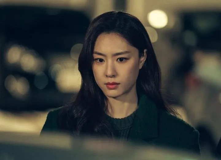 Potret Seo Ji Hye di 'RED BALLOON' /Credit Foto: instagram.com/tvchosun_drama