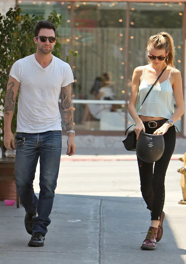 Adam Levine - Behati Prinsloo @ digitalspy.co.uk