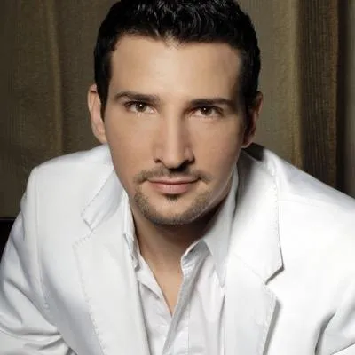 ©twitter.com/Adamlopez