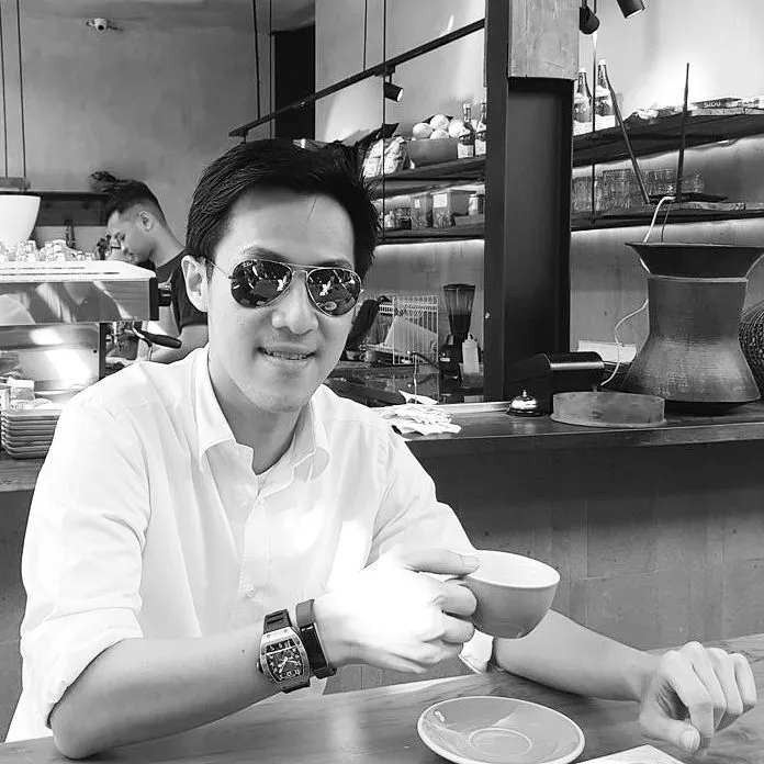Andrew Darwis © Instagram @adarwis