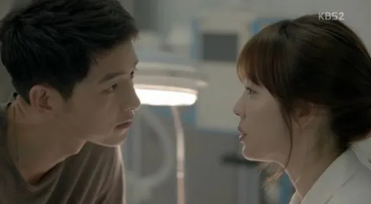 Momen Song Song Couple favorit Song Hye Gyo. © soompi.com