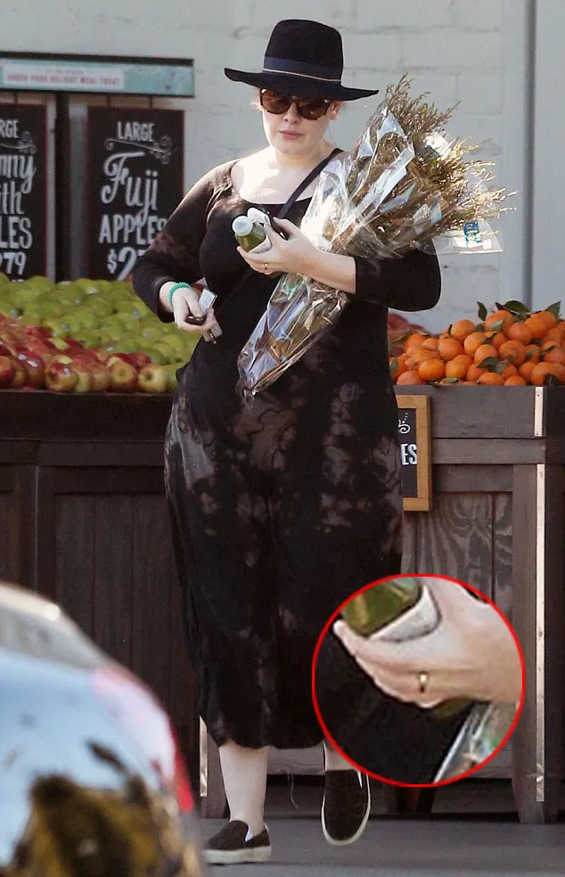 Inikah bukti jika Adele sudah menikah? © istimewa