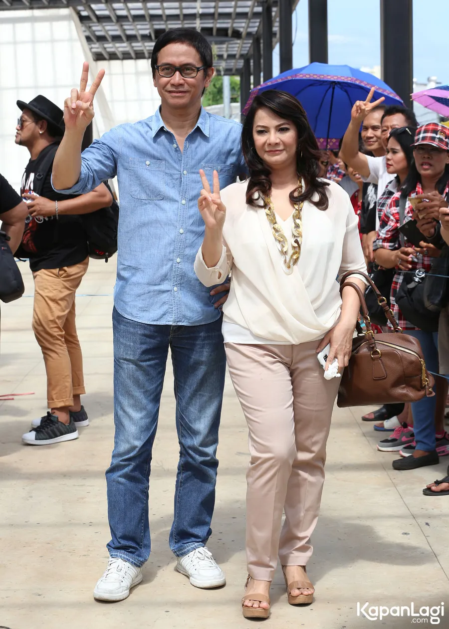 Addie MS dan Memes masih mesra di usia lebih dari 50 tahun © KapanLagi.com®/Budy Santoso