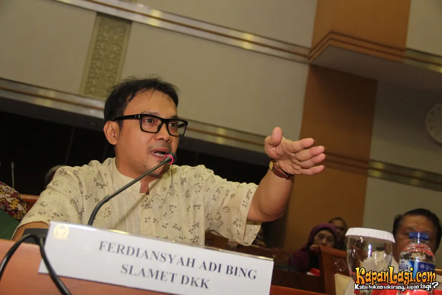 Adi Bing Slamet saat laporkan Eyang Subur ke DPR.